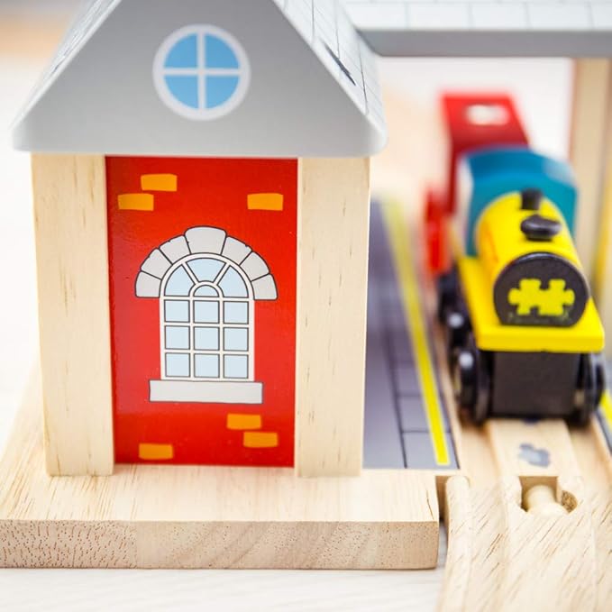 Bigjigs Rail Wooden Railway Station, Wooden Toys, Wooden Train Set, Train Set, Bigjigs Train Accessories, Wooden Train Track Accessories, Train Toys, Wooden Toys for 3 Year Olds
