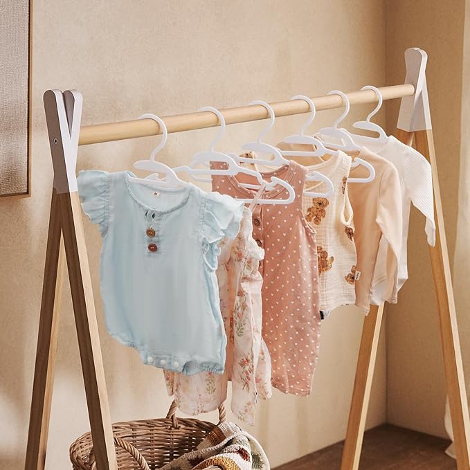 Kids Hangers, 120 Pack U-Shape Baby Hangers, with Protective Collar Non-Distorting Design from Stretching, 11.4inch Plastic Space-Saving Baby Clothes Hangers for Toddlers, Newborns, White