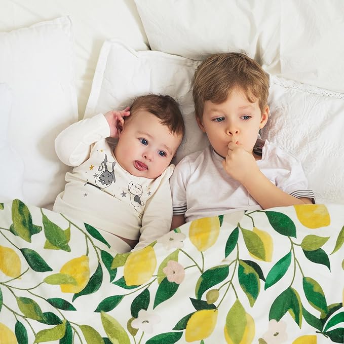 Lemon Fuzzy Blanket 60 x 50 Inch Yellow Lemon with Green Leaves Throw Blanket Bed Blanket Soft Warm Spring Summer Blanket for Adults Kids Gift Home Chair Sofa Couch