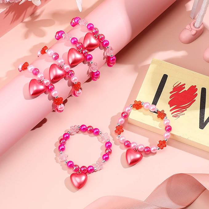 6 PCS Valentine's Day Girls Beaded Bracelets Cute Chunky Bubblegum Bracelets Heart Pendant Crystal Beaded Bracelet for Birthday Photo Props Costume Party Favors, Pink and Red