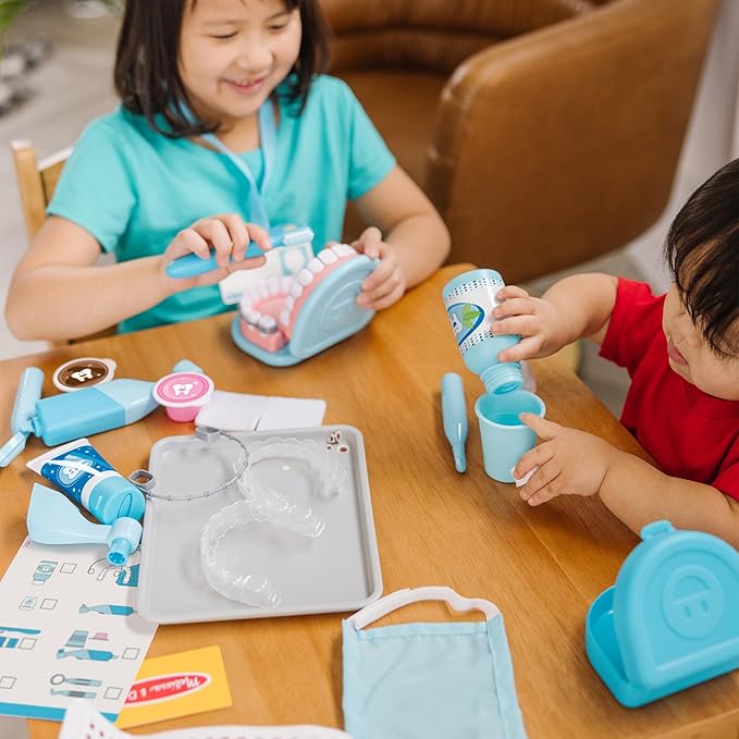 Melissa & Doug Super Smile Dentist Kit With Pretend Play Set of Teeth And Dental Accessories (25 Toy Pieces) Pretend Dentist Play Set, For Kids Ages 3+
