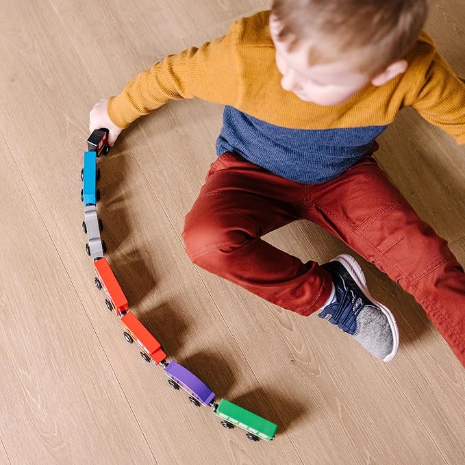 Melissa & Doug Wooden Magnetic Train Cars - 8 Piece Educational and Skill-Building Wooden Toy for Boys and Girls Magnetic Train, For Toddlers And Kids Ages 3+