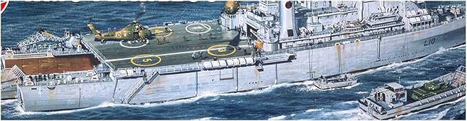 Airfix Vintage Classics HMS Fearless Landing Platform Dock 1:600 WWII Royal Navy Ship Plastic Model Kit A03205V