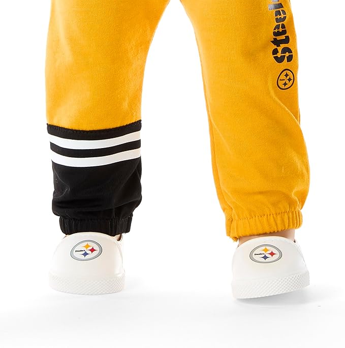 American Girl Pittsburgh Steelers 18 inch Doll Fan Outfit and Accessories, Black and Yellow, 6 pcs, Ages 6+