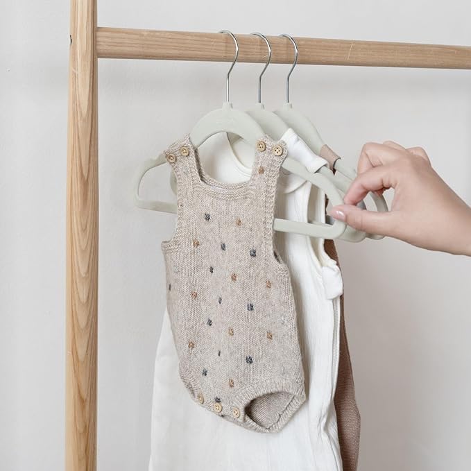 3 Sprouts Velvet Baby Hangers - Non-Slip Hanger for Infant, Toddler, Baby Clothes - Closet Kids Hangers with Slim Design, Nordic Colors, Pack of 30 - Green