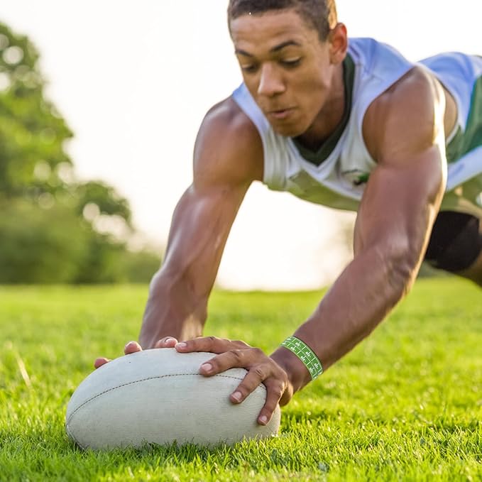 35pcs Football Bracelets, 5 Styles Silicone Football Theme Bracelets Soft Stretch Motivational Sports Wristbands Party Favors for Boys Football Team Birthday Game Event