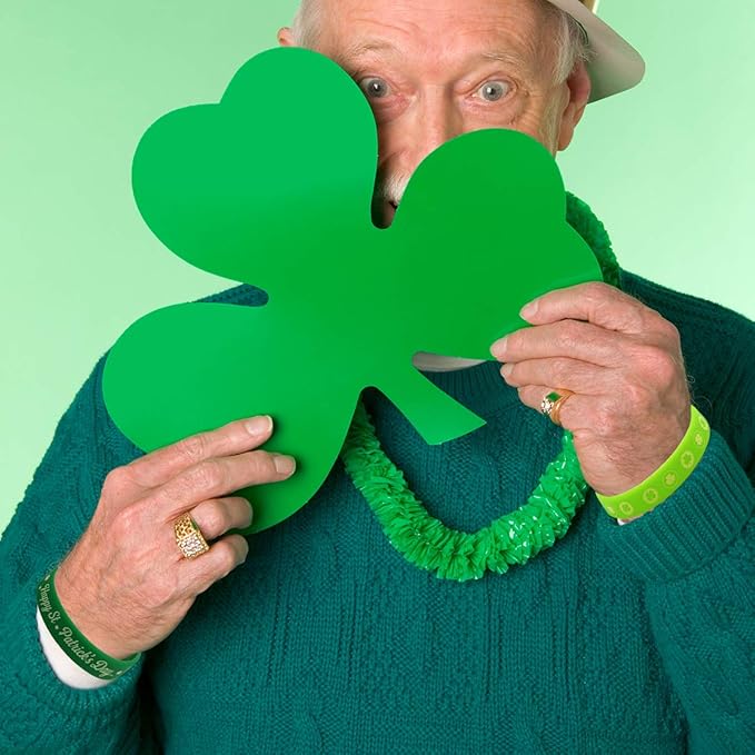 36pcs St.Patrick’s Day Bracelets for Kids Rubber Wristband Party Favor Supplies