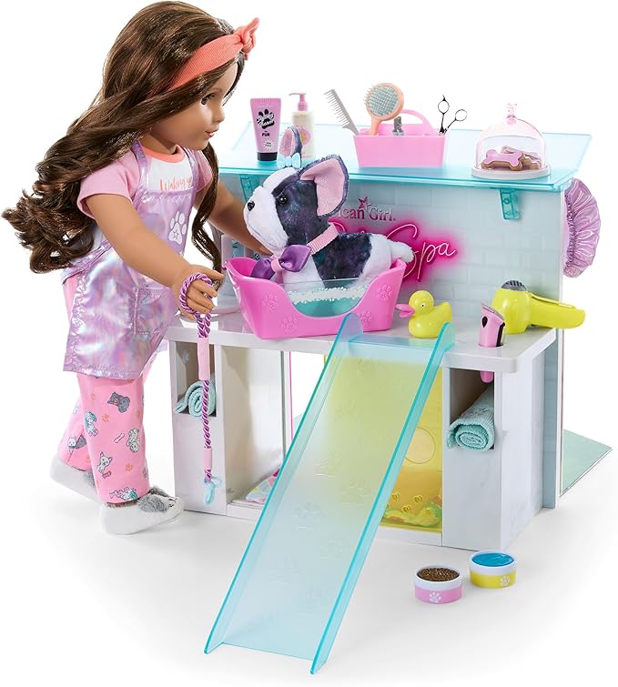 American Girl Truly Me 18-inch Doll Pet Spa & Daycare Set with Bulldog and Pretend Hair Dryer, for Ages 6+