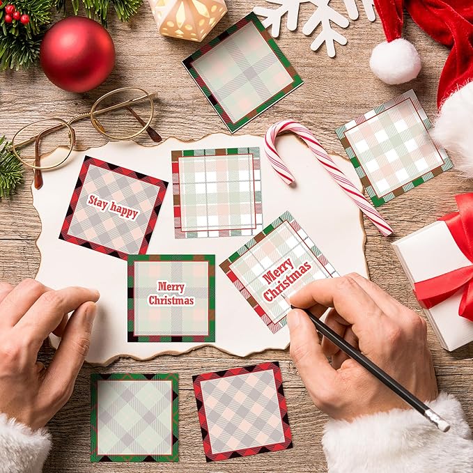 9 Pieces Christmas Plaid Sticky Note Christmas Plaid Design Self-Adhesive Note Pads Christmas Plaid Sticky Memo Notes for Xmas School Office Home Supplies Students Teachers Present 9 Styles