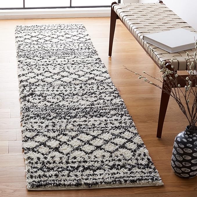 SAFAVIEH Arizona Shag Collection Runner Rug - 2'3" x 10', Ivory & Black, Moroccan Design, Non-Shedding & Easy Care, 1.6-inch Thick Ideal for High Traffic Areas in Living Room, Bedroom (ASG741Z)
